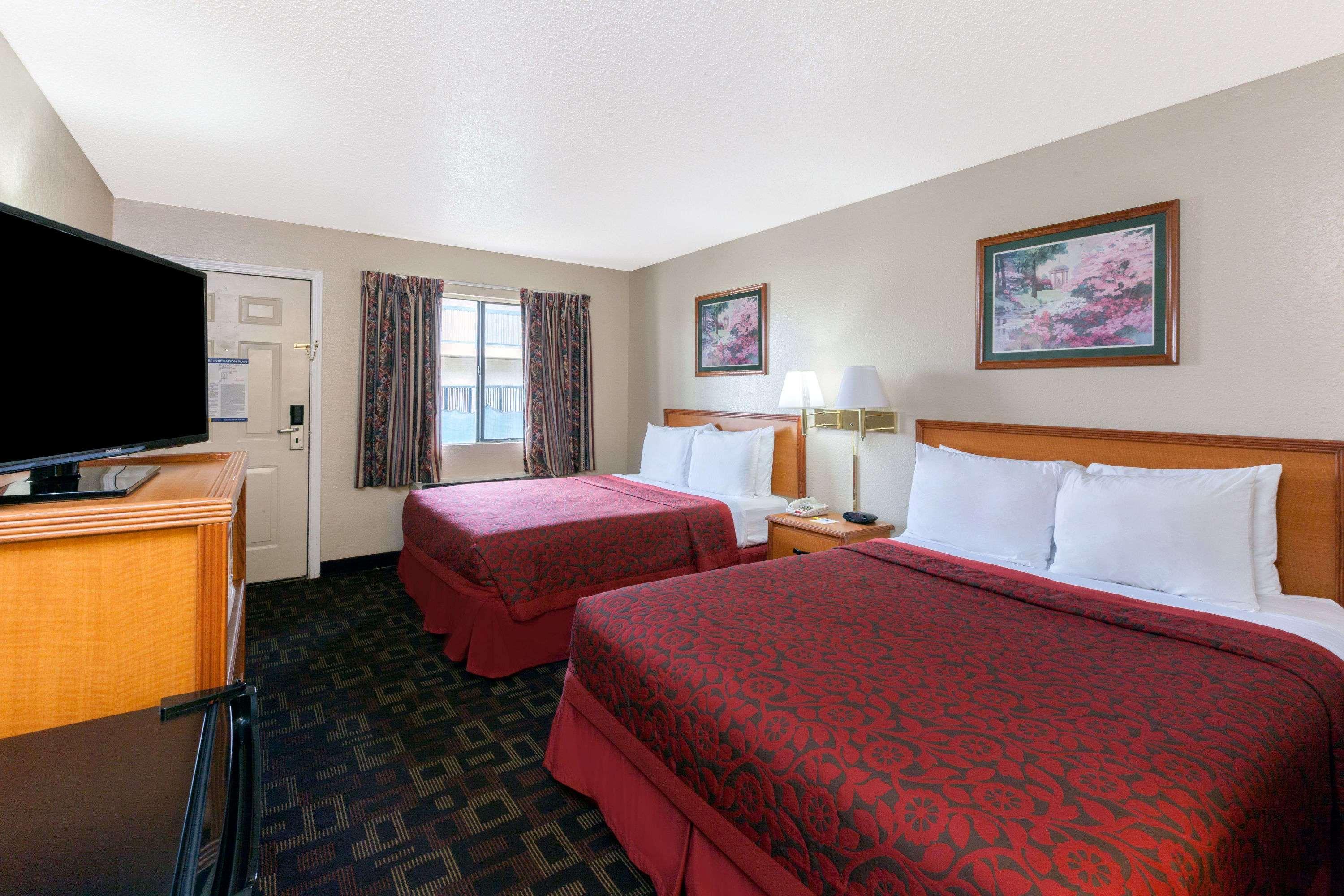 Days Inn Oklahoma City West מראה חיצוני תמונה